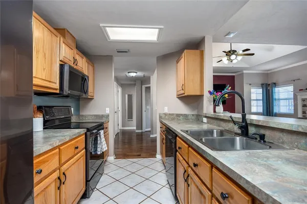 $435,000 | 2548 Northwest 93rd Street, Gainesville, FL 32606