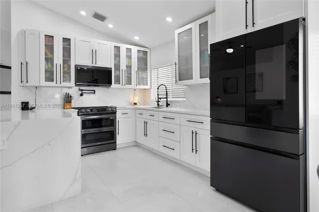 $4,500 | 18501 Northwest 55th Avenue, Miami Gardens, FL 33055