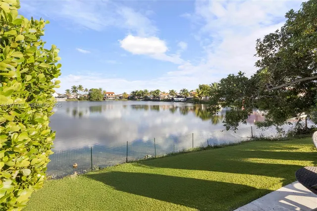 $4,500 | 18501 Northwest 55th Avenue, Miami Gardens, FL 33055