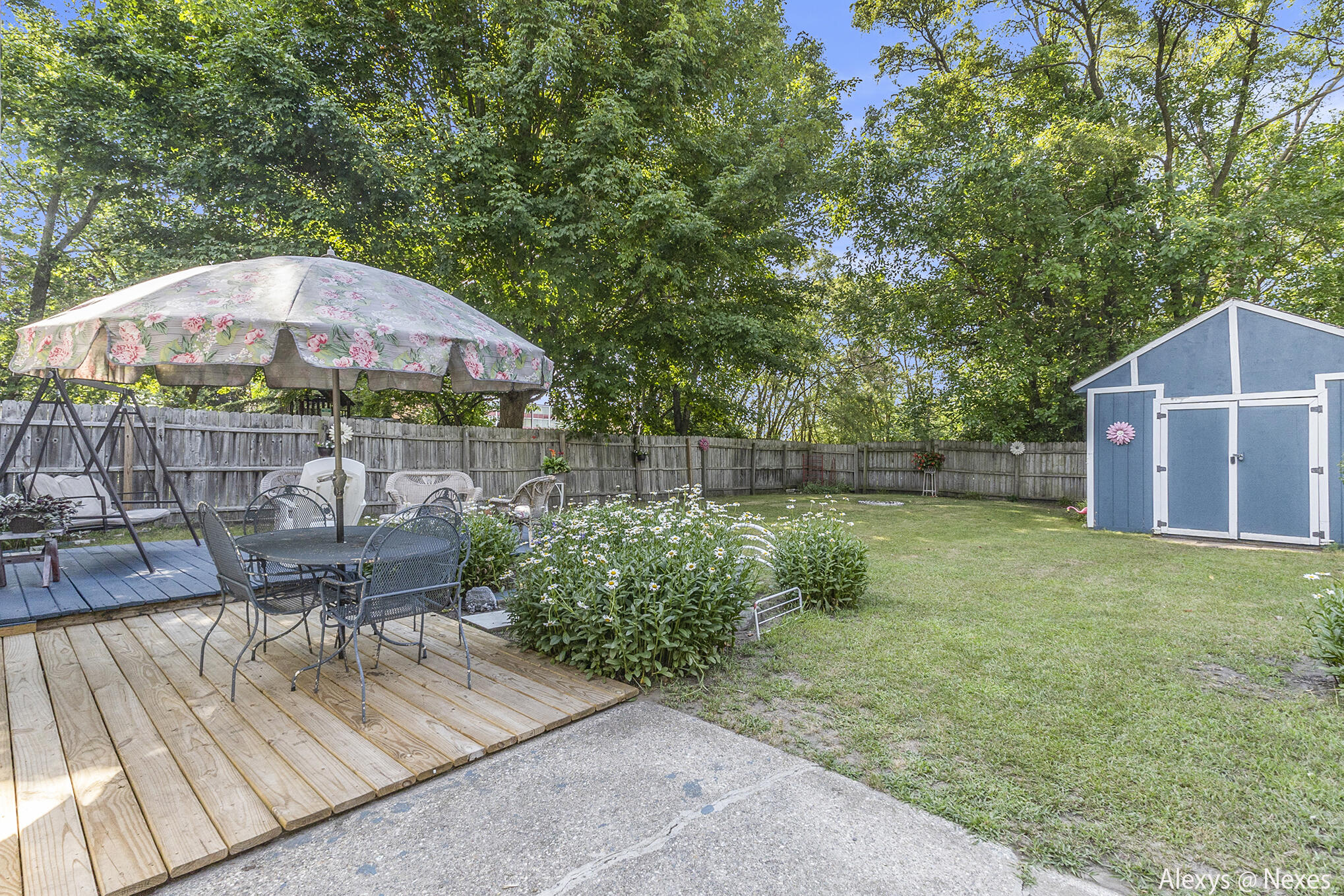 893 Post Road Muskegon, MI 49441 - Photo 5 of 22 IMG_7684