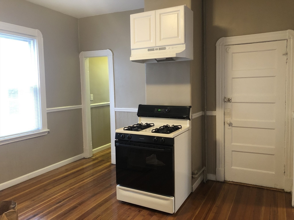 98 Irving Street, Unit 2 Everett, MA 02149 - Photo 5 of 12
