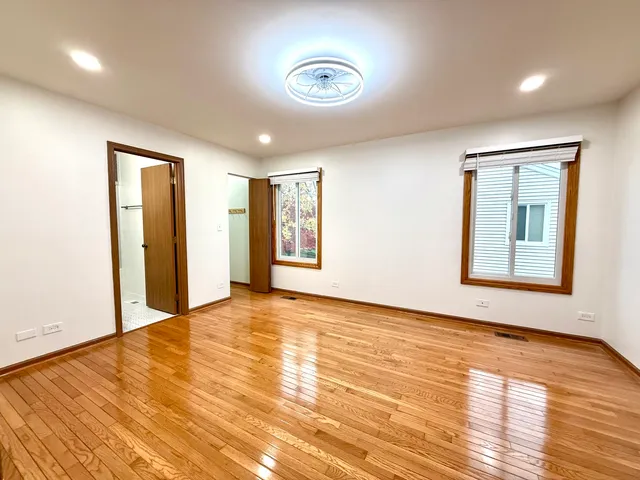 $3,500 | 2449 Carlton Drive, Woodridge, IL 60517