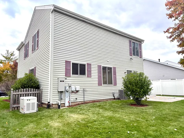 $3,500 | 2449 Carlton Drive, Woodridge, IL 60517