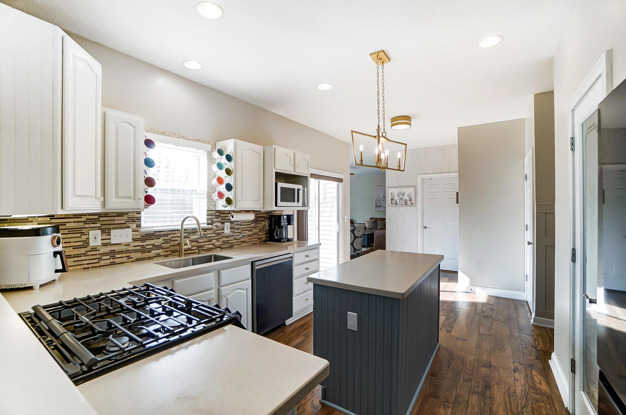 564 Kingsbury Road Delaware, OH 43015 - Photo 21 of 76 Kitchen