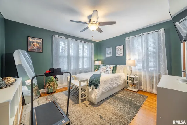 $220,000 | 730 Kenwood Avenue, Quincy, IL 62301