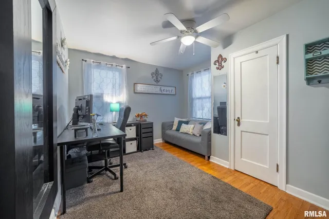 $220,000 | 730 Kenwood Avenue, Quincy, IL 62301