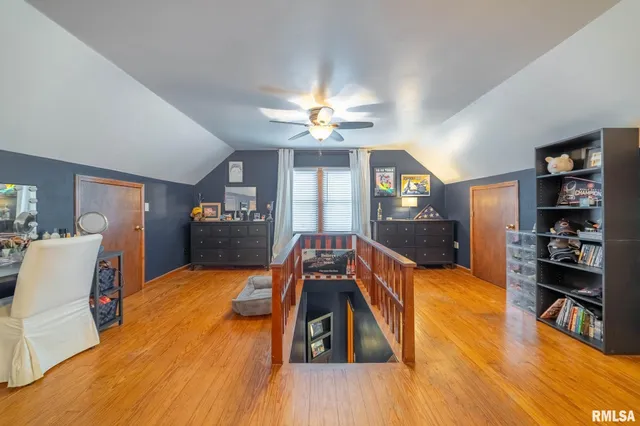 $220,000 | 730 Kenwood Avenue, Quincy, IL 62301