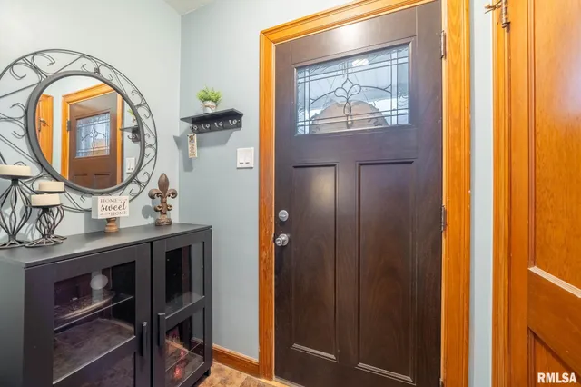 $220,000 | 730 Kenwood Avenue, Quincy, IL 62301