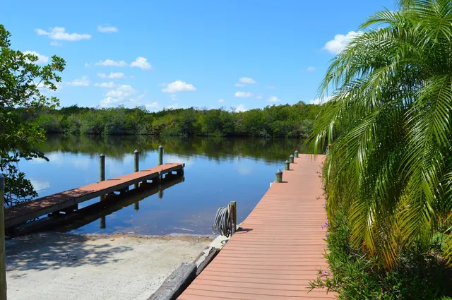 $199,999 | 31 Southwest South River Drive, Unit 106, Stuart, FL 34997