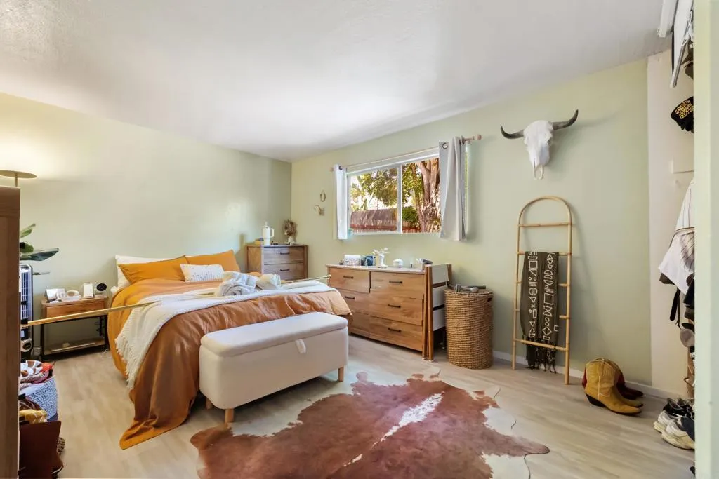 943 Bracero Road Encinitas, CA 92024 - Photo 11 of 21 Gallery Image 11