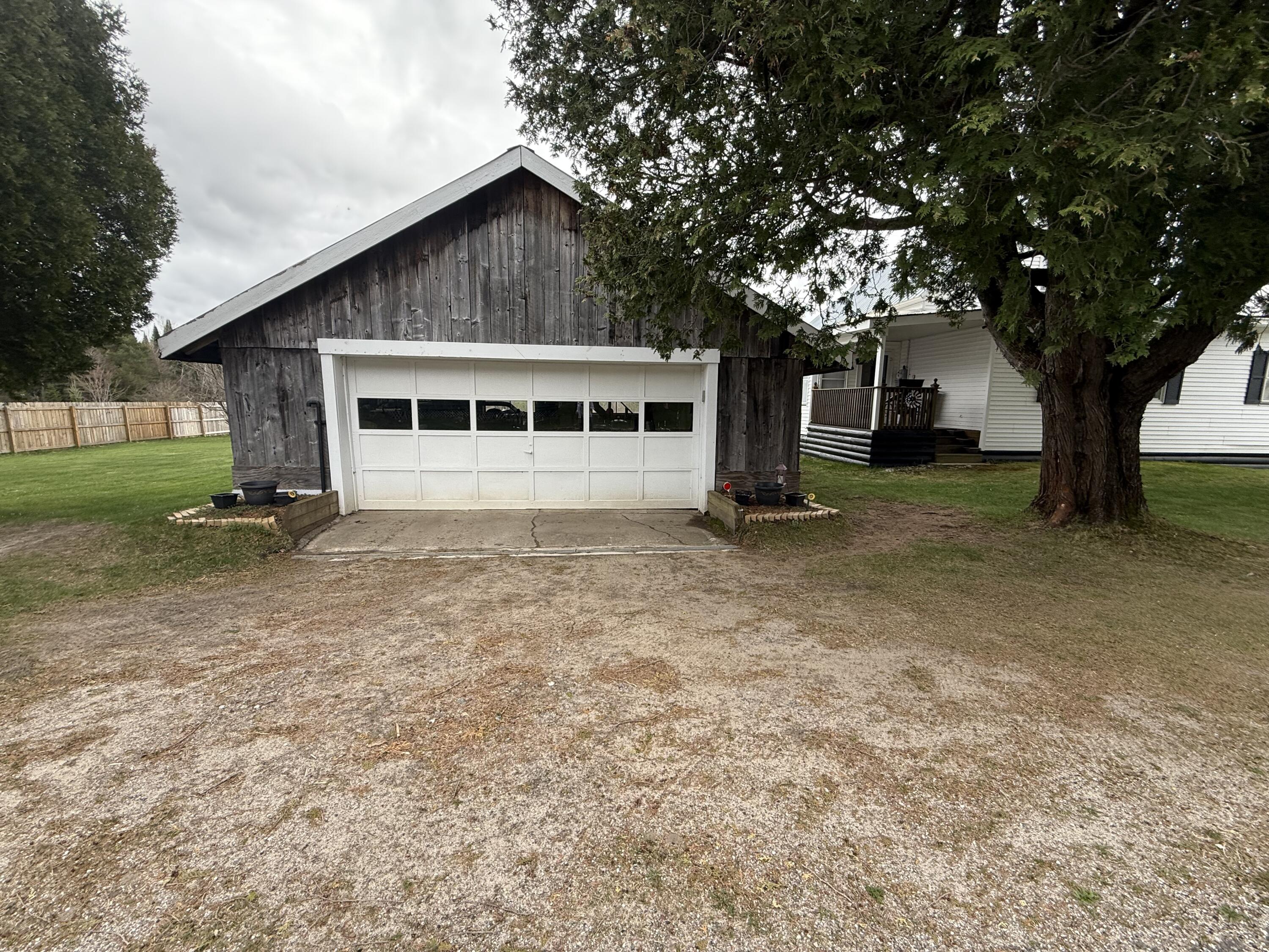 110 Ragged Lk Road Owls Head, NY 12969 - Photo 2 of 23 Gallery Image 2