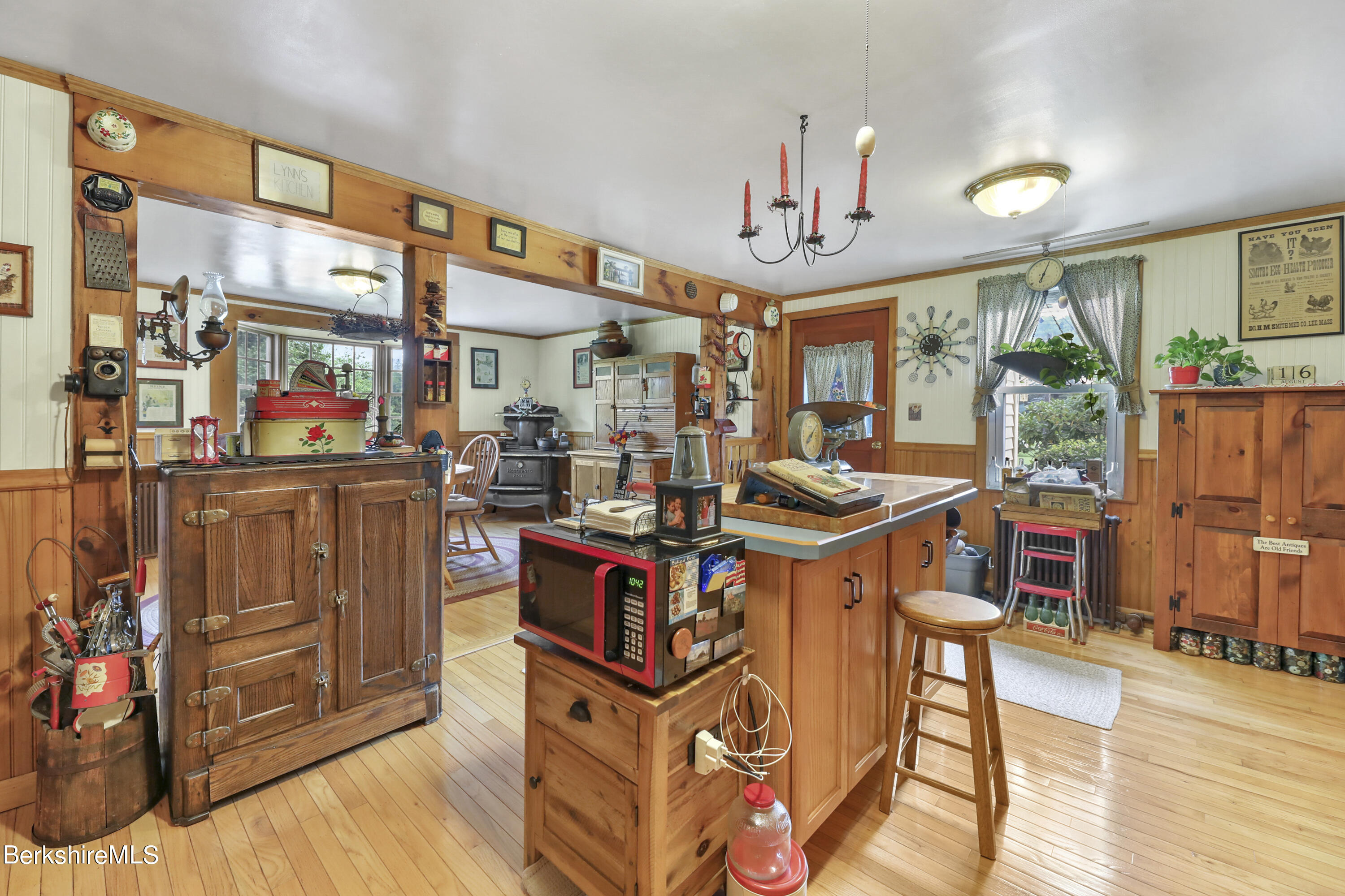 1553 North Main Road Otis, MA 01253 - Photo 15 of 40 13-Kitchen