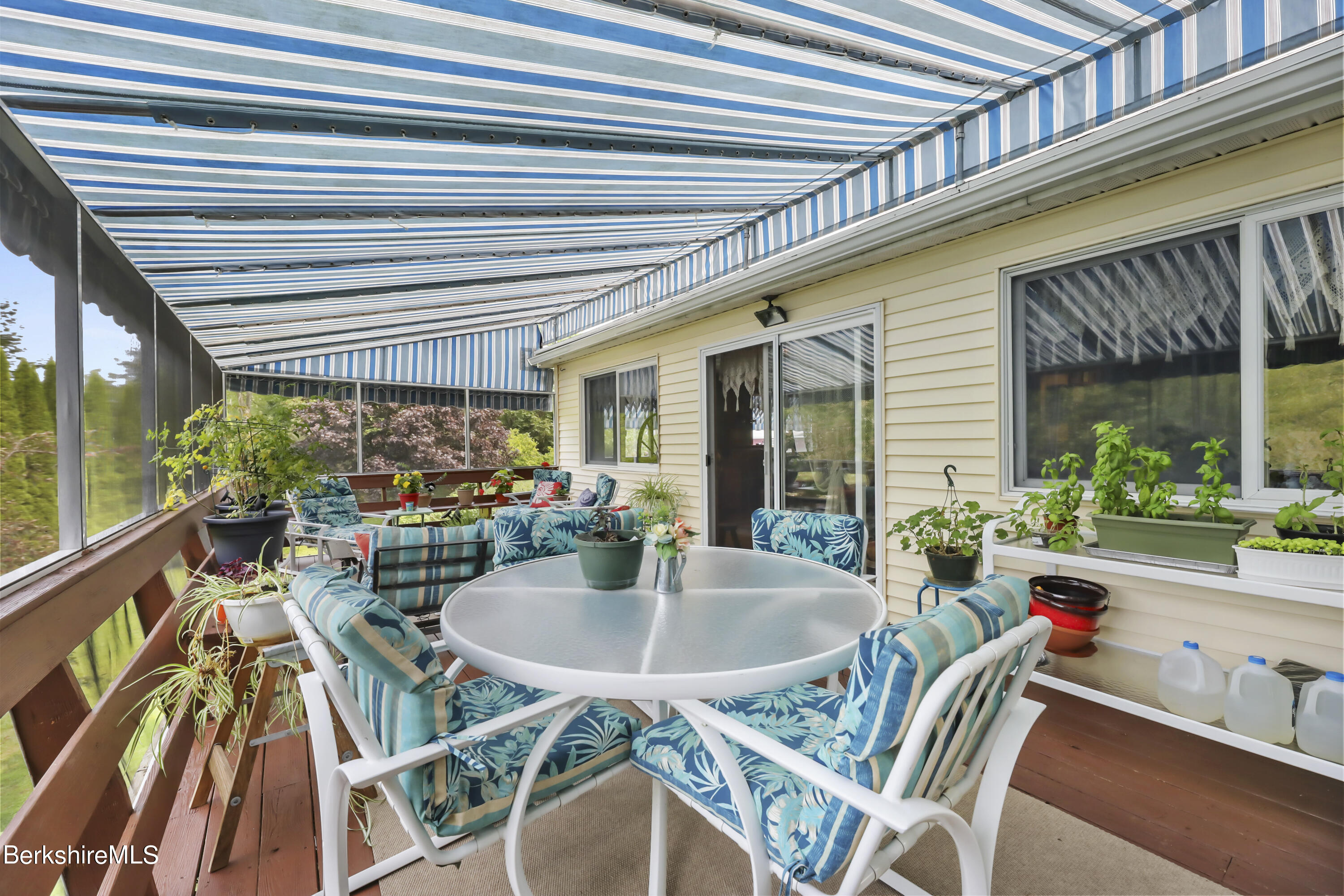 1553 North Main Road Otis, MA 01253 - Photo 29 of 40 28-Screened Porch