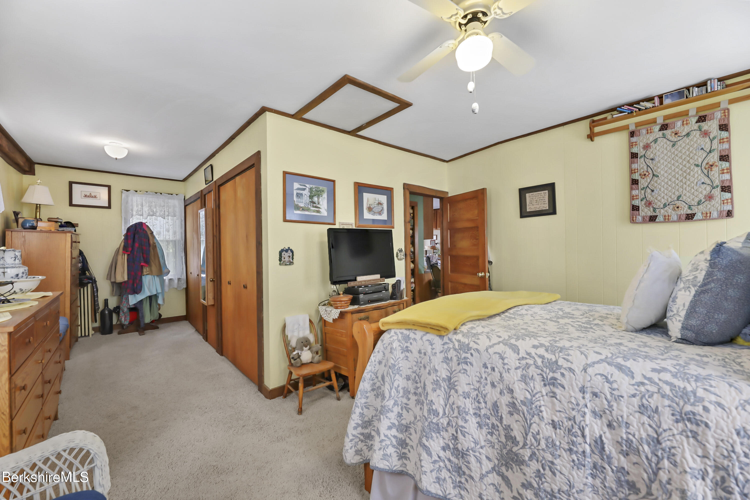 1553 North Main Road Otis, MA 01253 - Photo 34 of 40 35-Second Floor Primary Bedroom