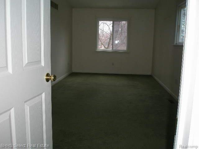 6576 Pardee Road Taylor, MI 48180 - Photo 11 of 18 BEDROOM UP