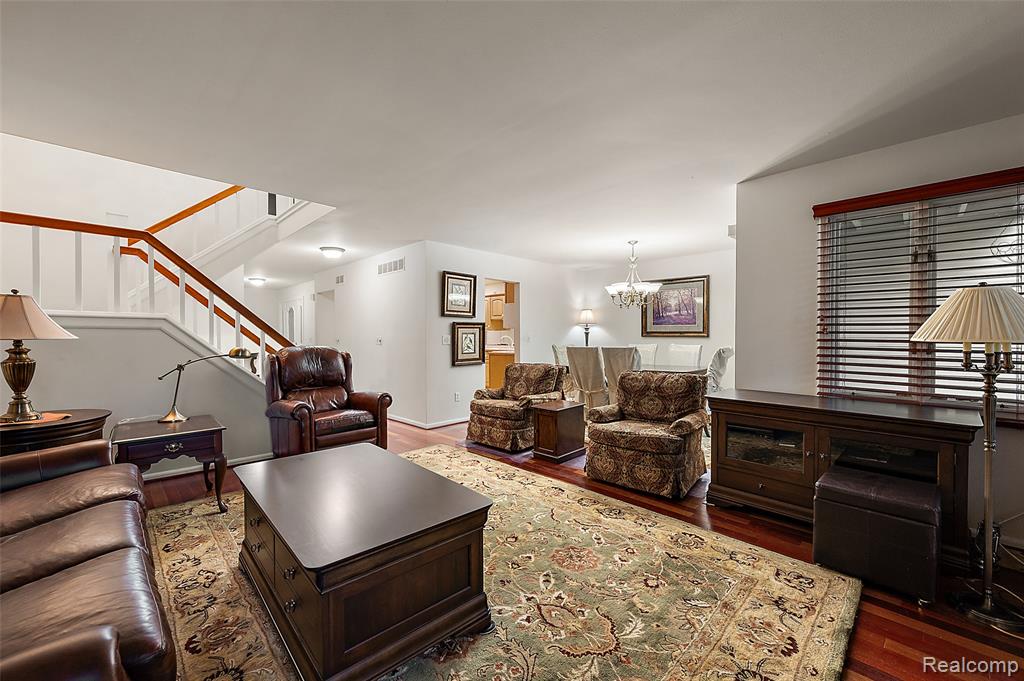 968 Golfview Court Rochester Hills, MI 48307 - Photo 17 of 42
