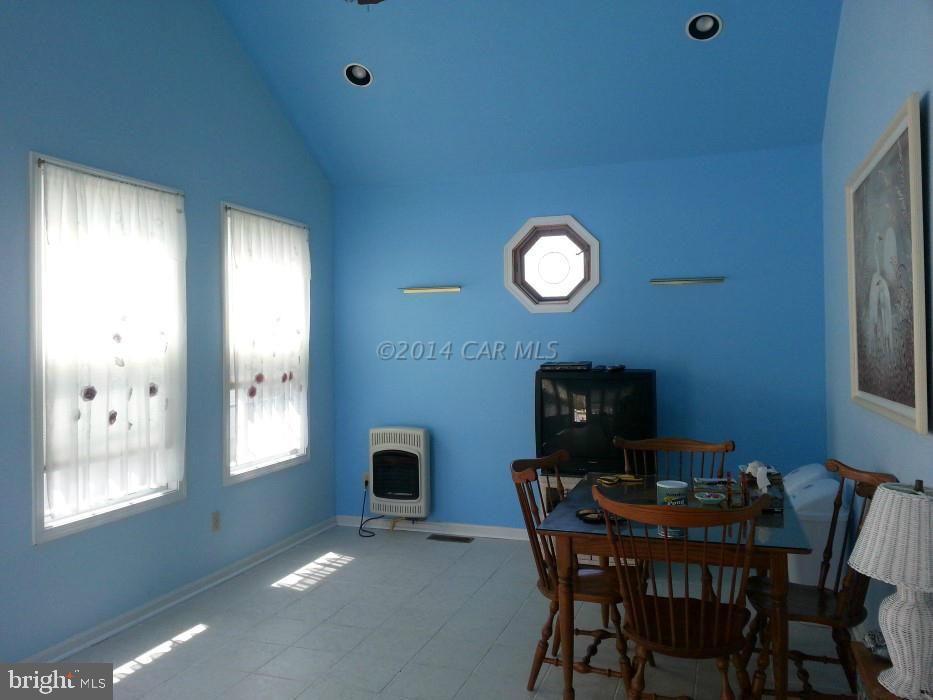 503 Twin Tree Road Ocean City, MD 21842 - Photo 5 of 30 Gallery Image 5
