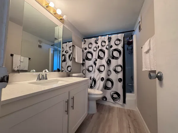 $1,800 | 300 Northeast 26th Avenue, Unit 4030, Boynton Beach, FL 33435