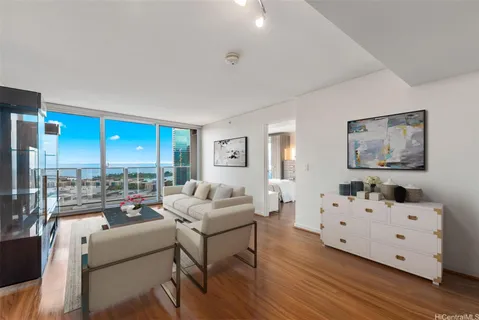 $885,000 | 1288 Kapiolani Boulevard, Unit I3005, Honolulu, HI 96814