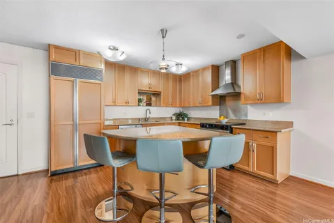 $885,000 | 1288 Kapiolani Boulevard, Unit I3005, Honolulu, HI 96814