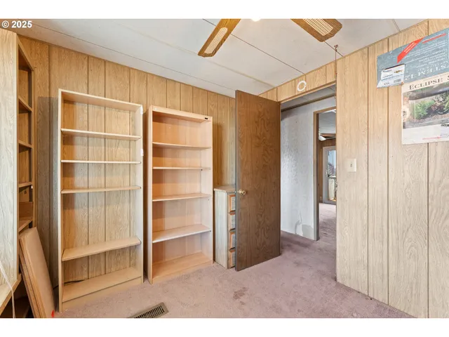 $69,999 | 2681 Southeast River Road, Unit 8, Hillsboro, OR 97123