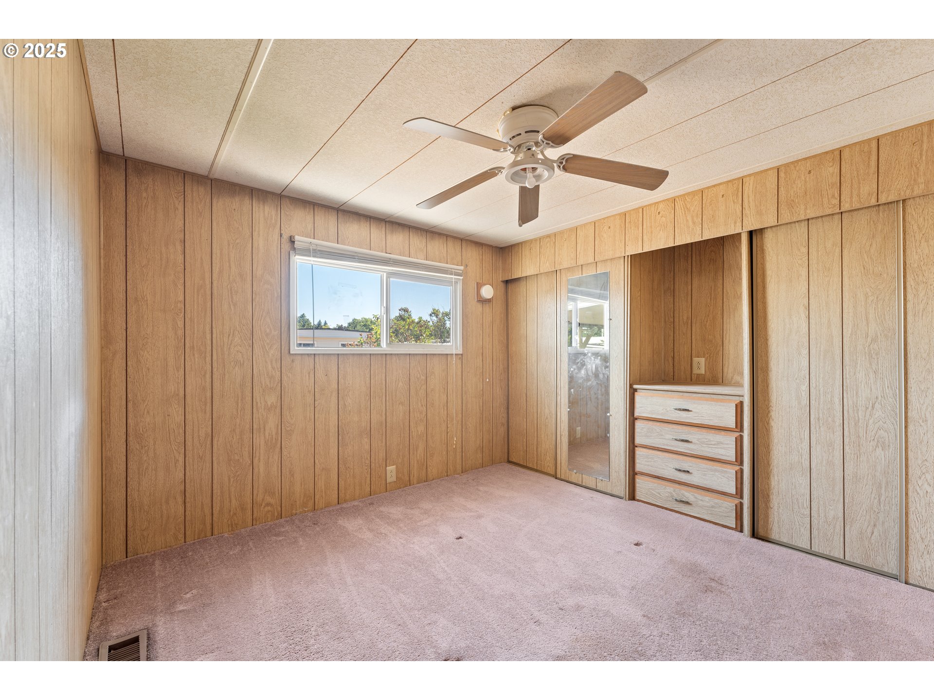 2681 Southeast River Road, Unit 8 Hillsboro, OR 97123 - Photo 21 of 29