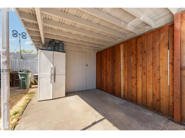 $69,999 | 2681 Southeast River Road, Unit 8, Hillsboro, OR 97123