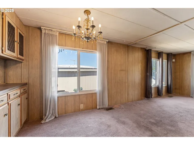 $69,999 | 2681 Southeast River Road, Unit 8, Hillsboro, OR 97123