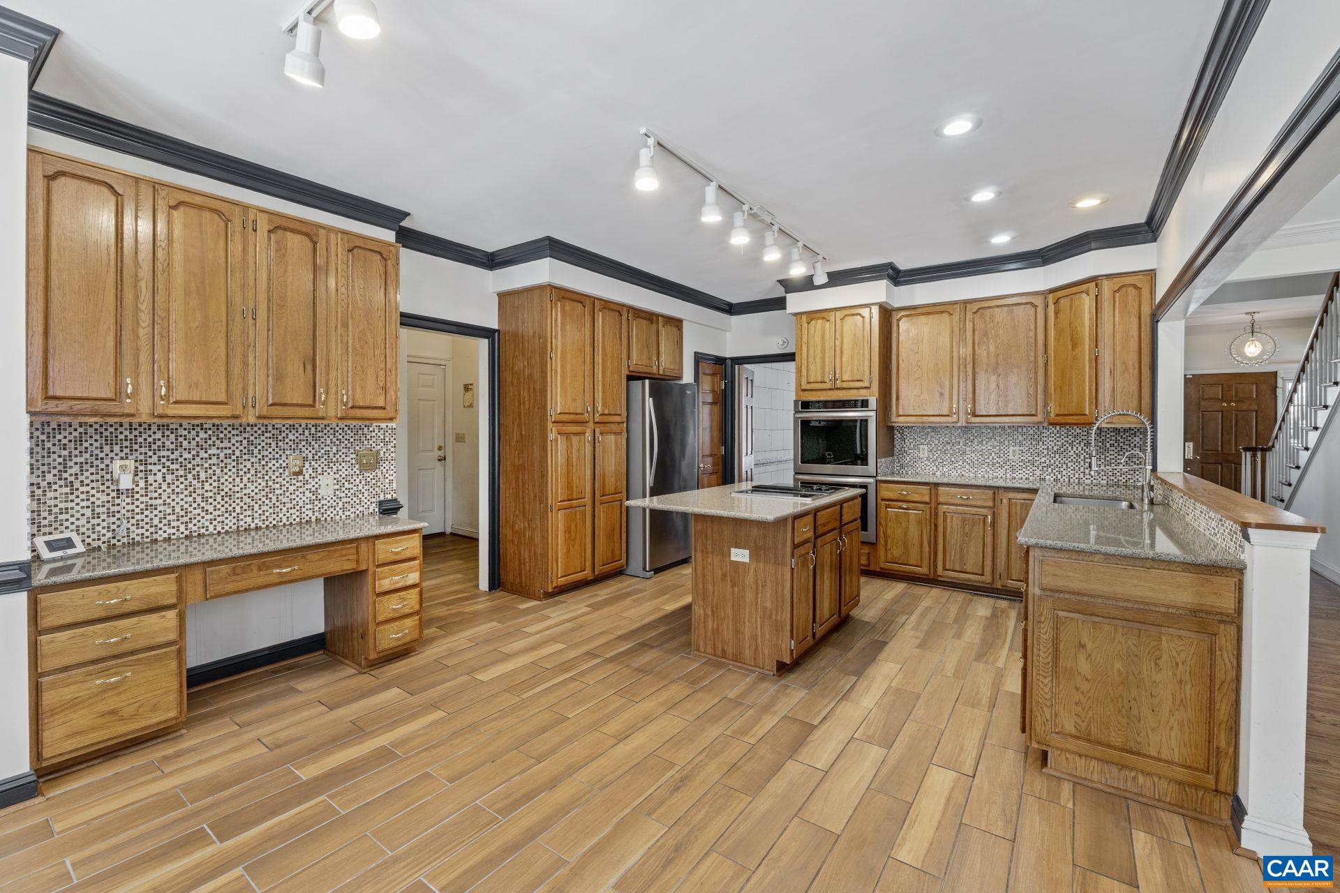 3383 Marsden Point Keswick, VA 22947 - Photo 12 of 46