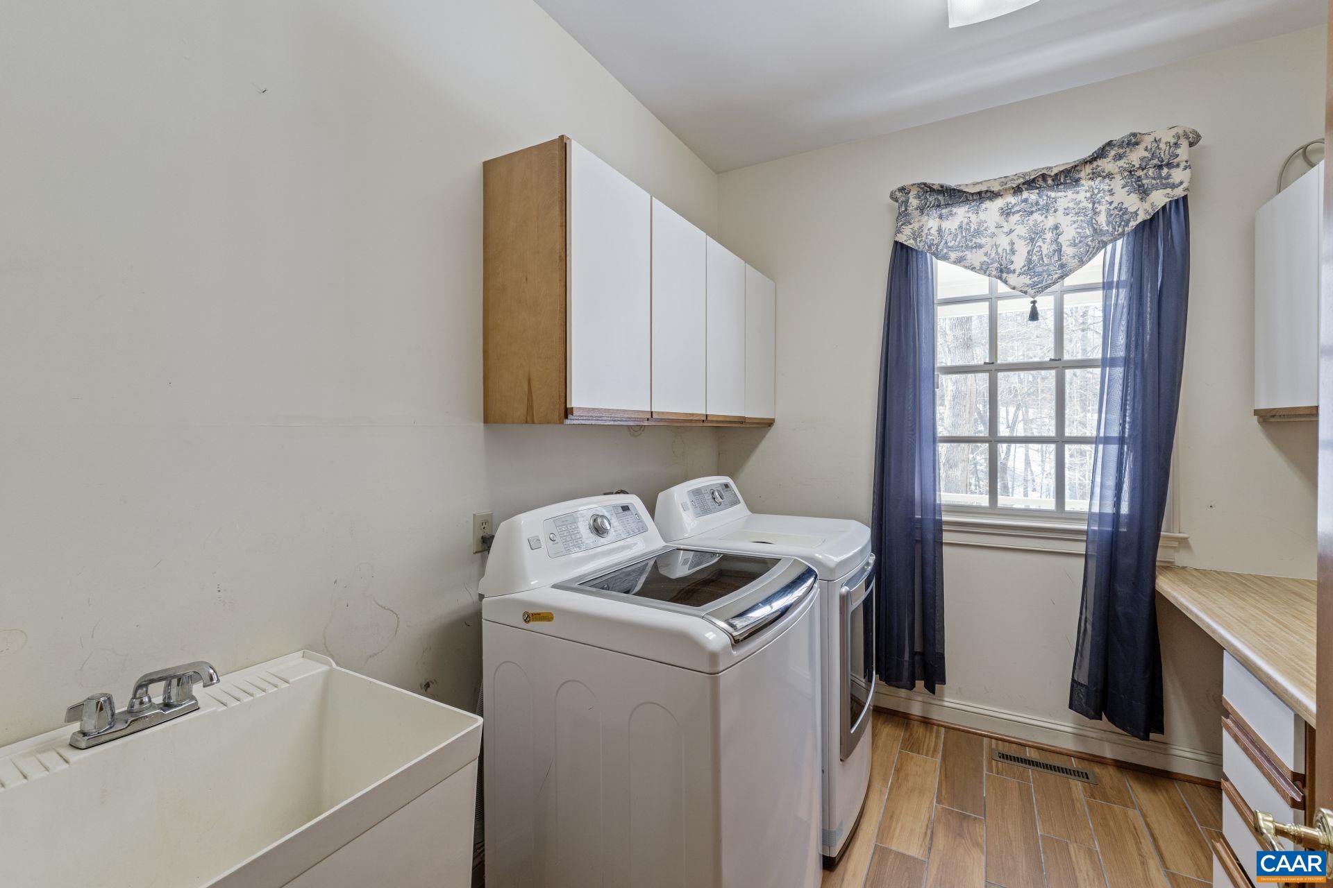 3383 Marsden Point Keswick, VA 22947 - Photo 19 of 46