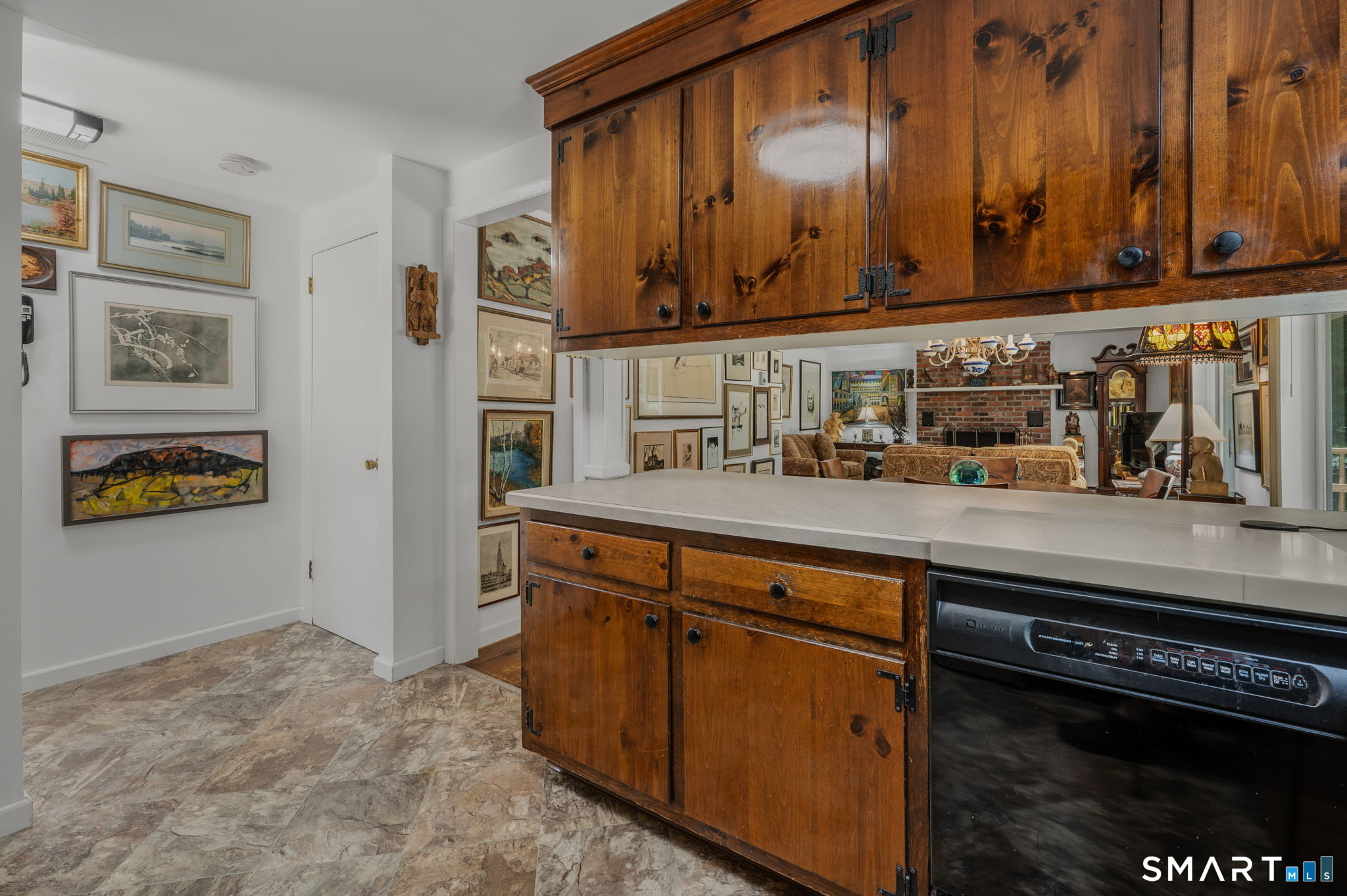 13 Mill Road Essex, CT 06426 - Photo 11 of 37