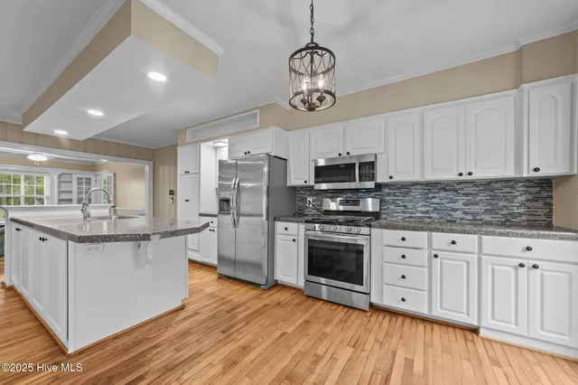 $520,000 | 800 South Howard Circle, Tarboro, NC 27886