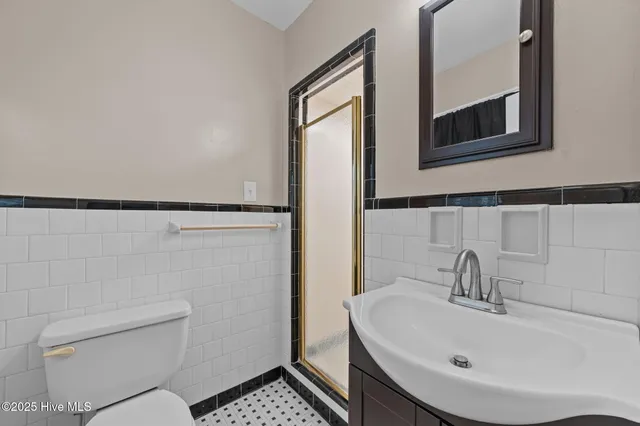 $520,000 | 800 South Howard Circle, Tarboro, NC 27886