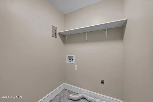 $520,000 | 800 South Howard Circle, Tarboro, NC 27886