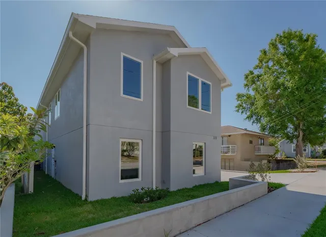 $3,100 | 310 Hibiscus Street, Unit A, Tarpon Springs, FL 34689