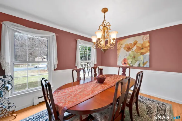 $799,000 | 20 Kitcher Court, Trumbull, CT 06611