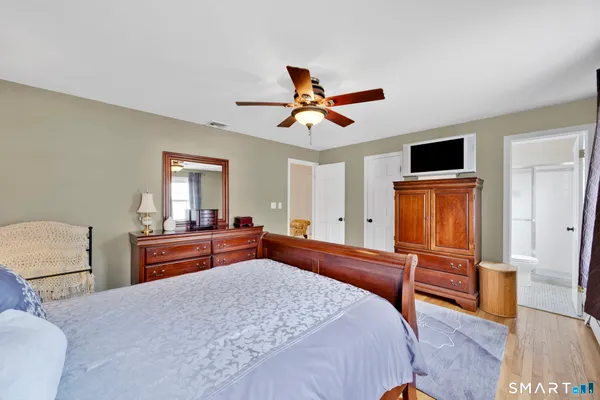 $799,000 | 20 Kitcher Court, Trumbull, CT 06611