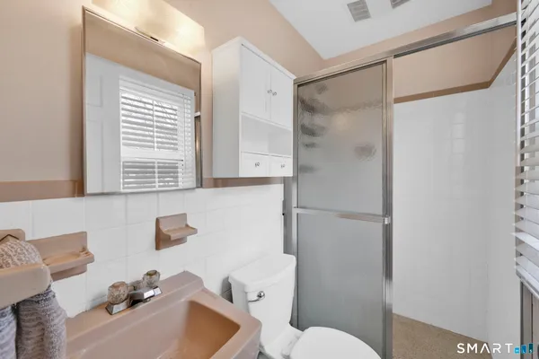 $799,000 | 20 Kitcher Court, Trumbull, CT 06611