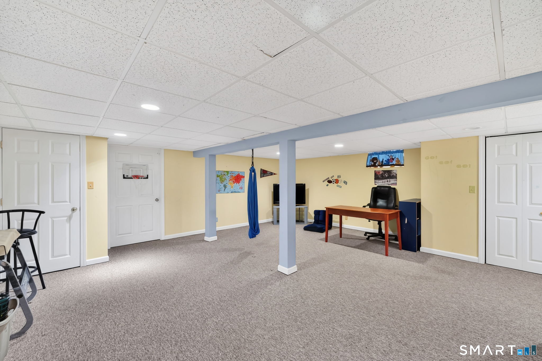 20 Kitcher Court Trumbull, CT 06611 - Photo 34 of 39 a view of a livingroom with furniture and a window