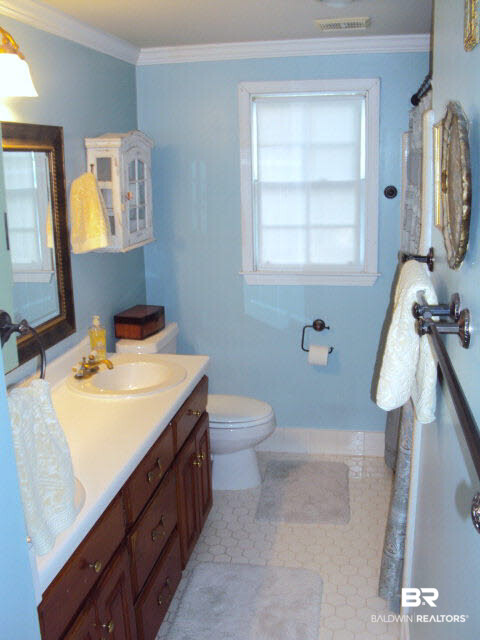 107 Rita Avenue Daphne, AL 36527 - Photo 20 of 31 Bathroom 2