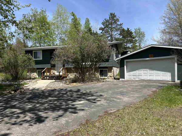 $275,000 | 1310 Kenny Drive, Crivitz, WI 54114
