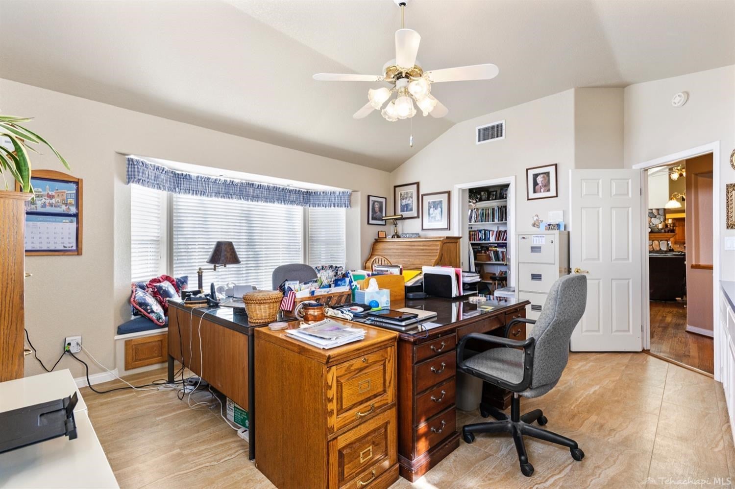 29231 North Lower Valley Road Tehachapi, CA 93561 - Photo 18 of 51 Gallery Image 18