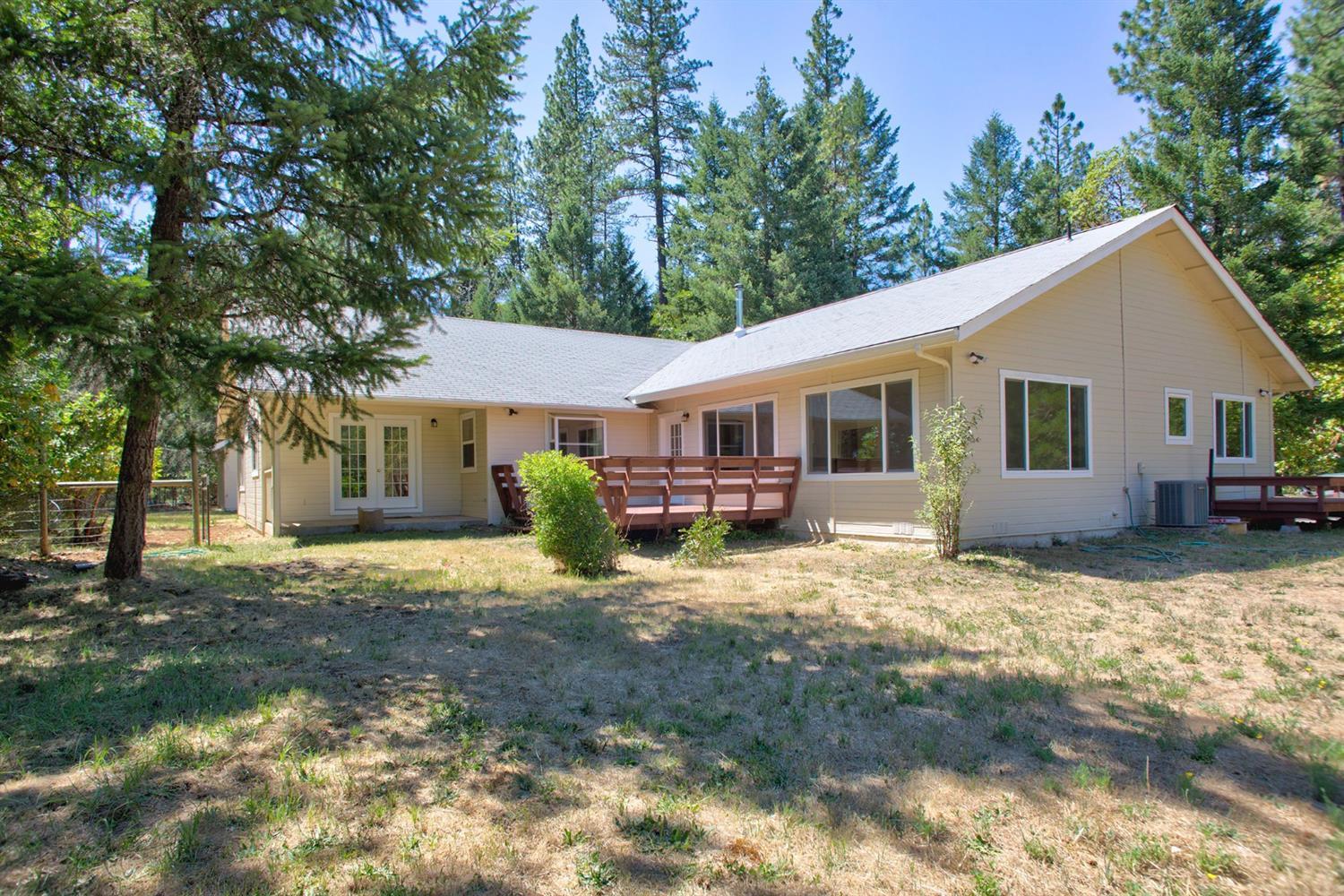 806 Queens Branch Road Rogue River, OR 97537 - Photo 2 of 35 Additional Photo