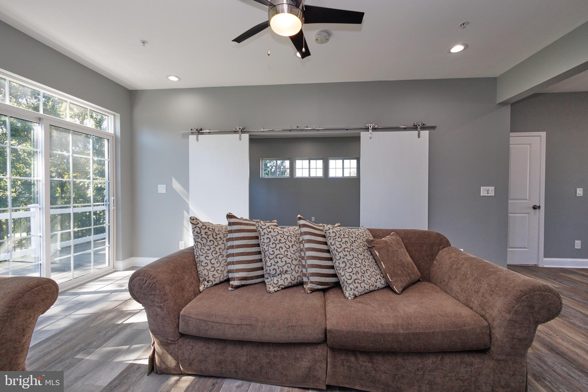 7817 Fairgreen Road Dundalk, MD 21222 - Photo 24 of 57 ADDITIONAL ROOM NEXT TO LR