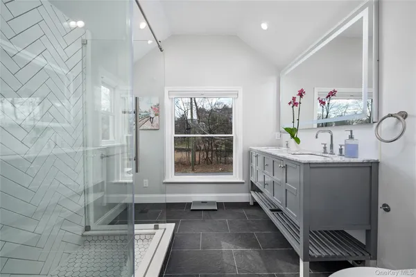 $14,500 | 1001 Shore Acres Drive, Mamaroneck, NY 10543