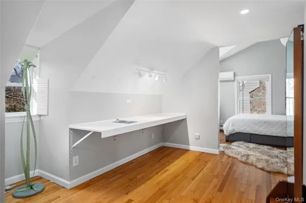 $14,500 | 1001 Shore Acres Drive, Mamaroneck, NY 10543