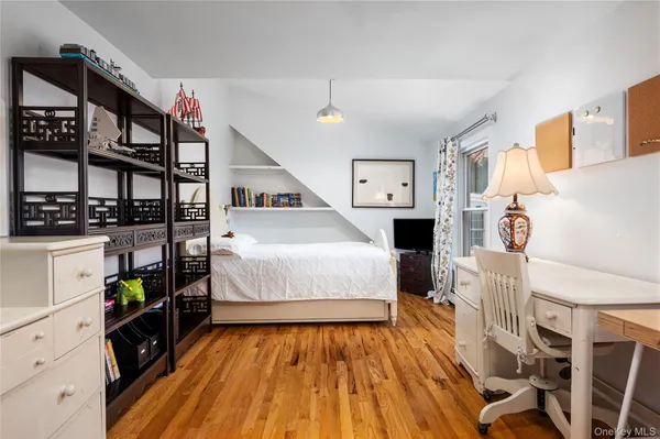 $14,500 | 1001 Shore Acres Drive, Mamaroneck, NY 10543