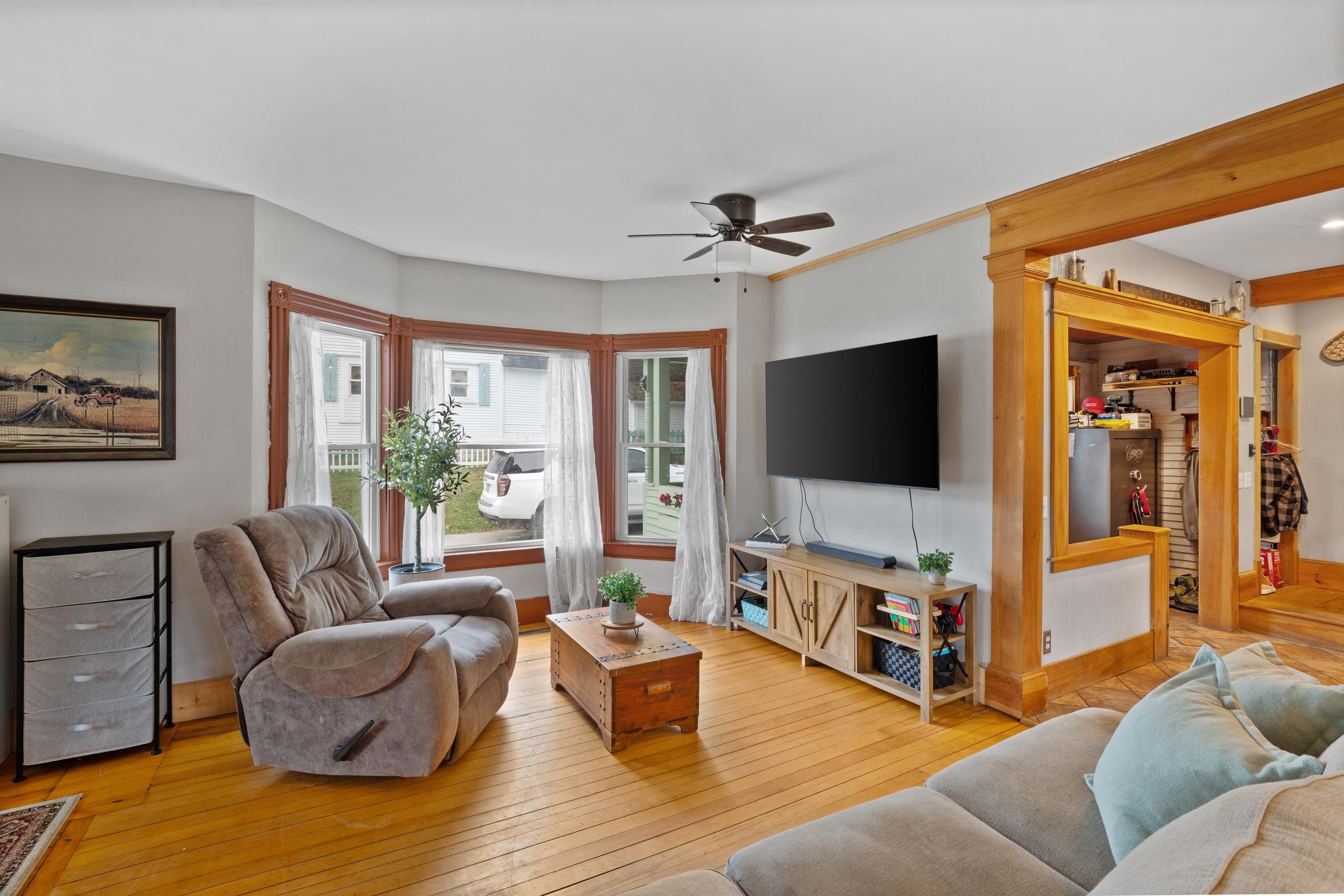 83 Spring Street Hardwick, VT 05843 - Photo 8 of 48 Gallery Image 8