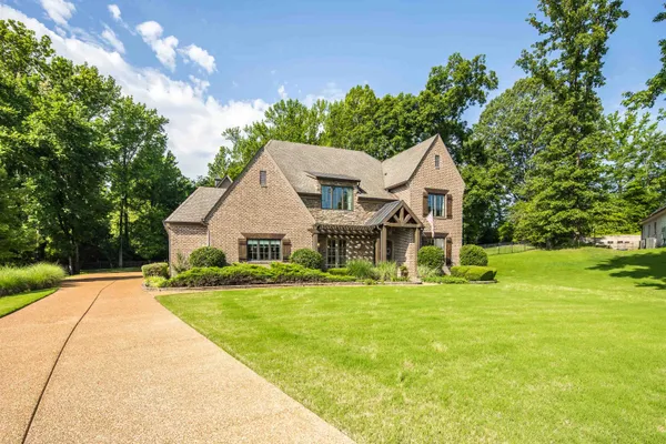 $1,095,000 | 35 Spruce Valley Lane, Collierville, TN 38017