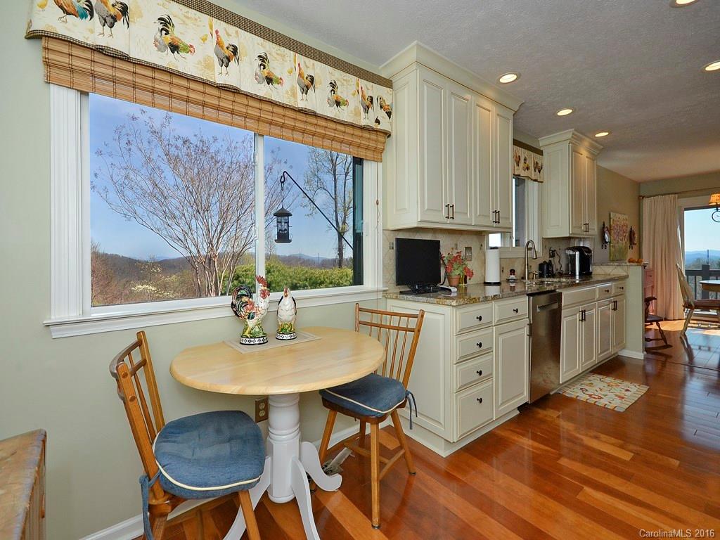 137 Country Ridge Road, Unit 11 Hendersonville, NC 28739 - Photo 11 of 24
